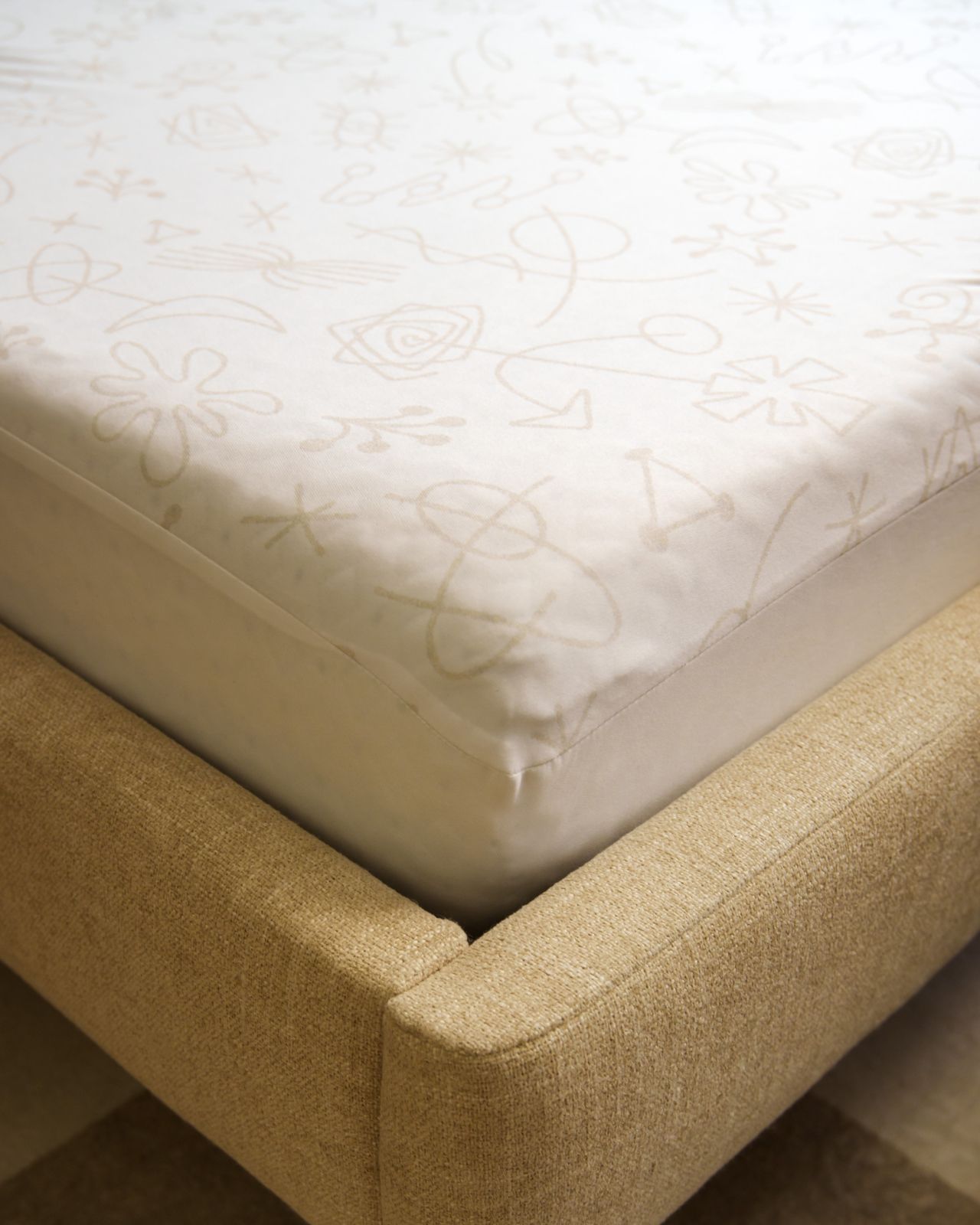 The Endy Petit Mattress Protector on an Endy Petit Mattress