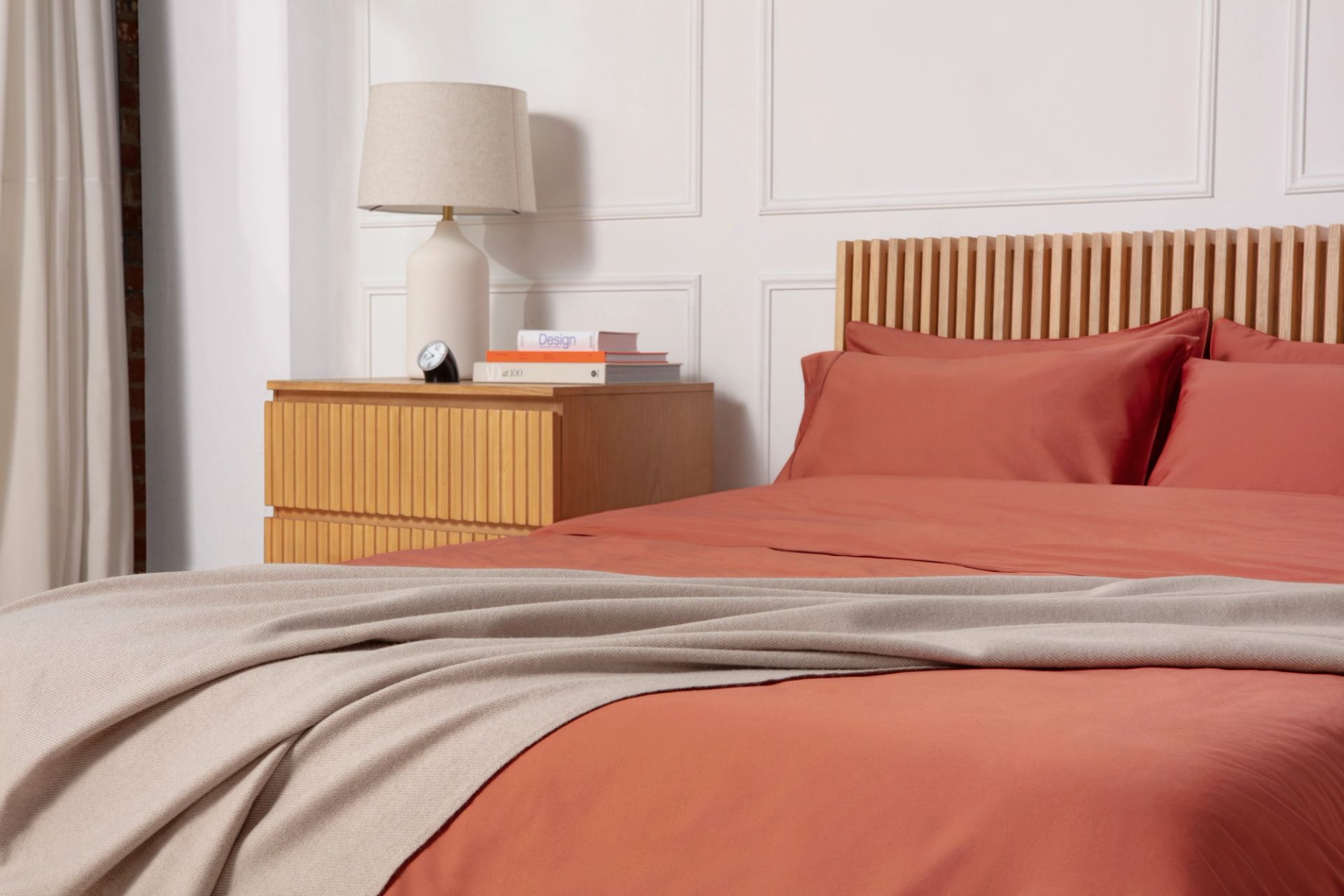  Endy Wooden Bed and Nightstand in Natural