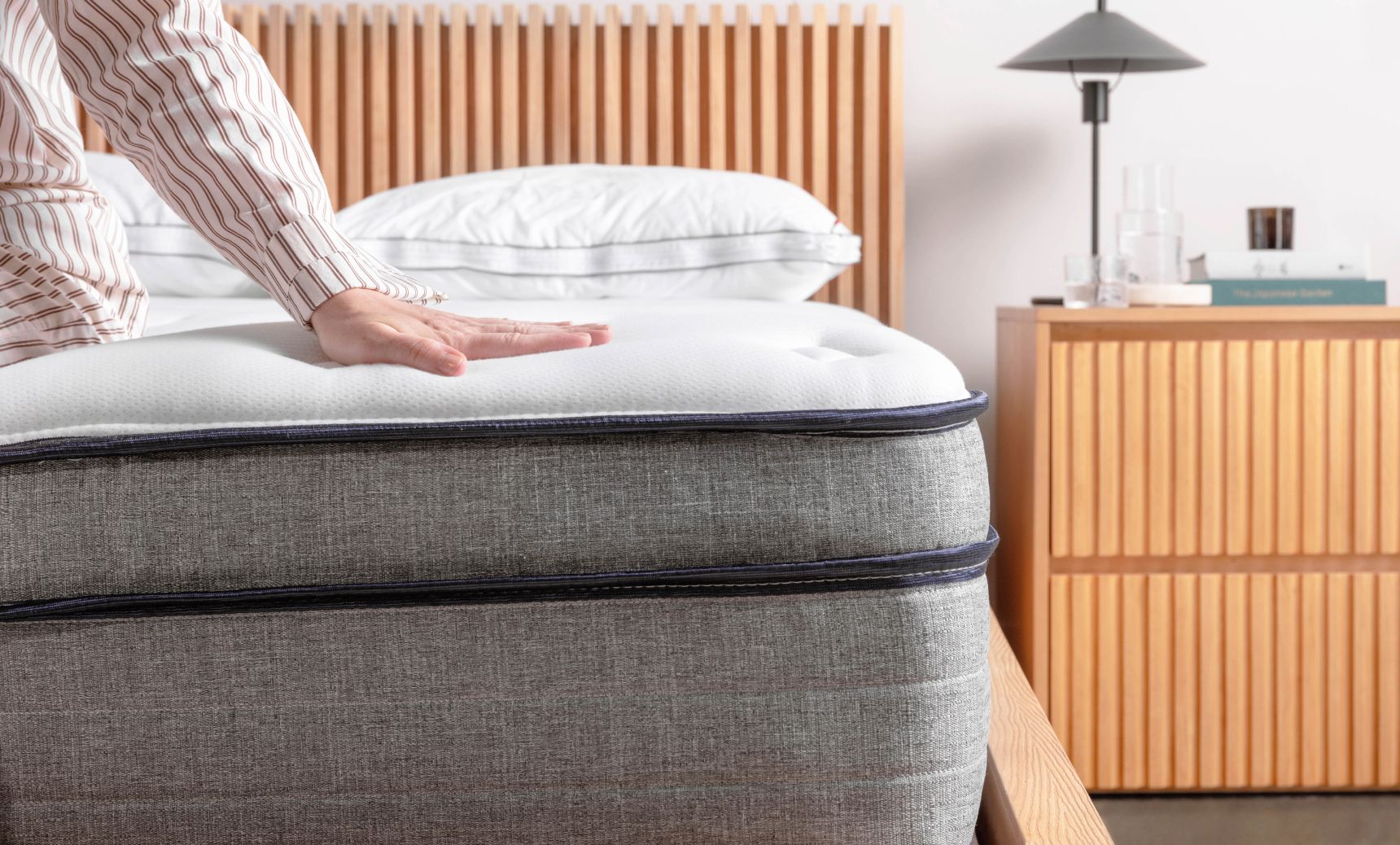 The Endy Hybrid Plush Mattress