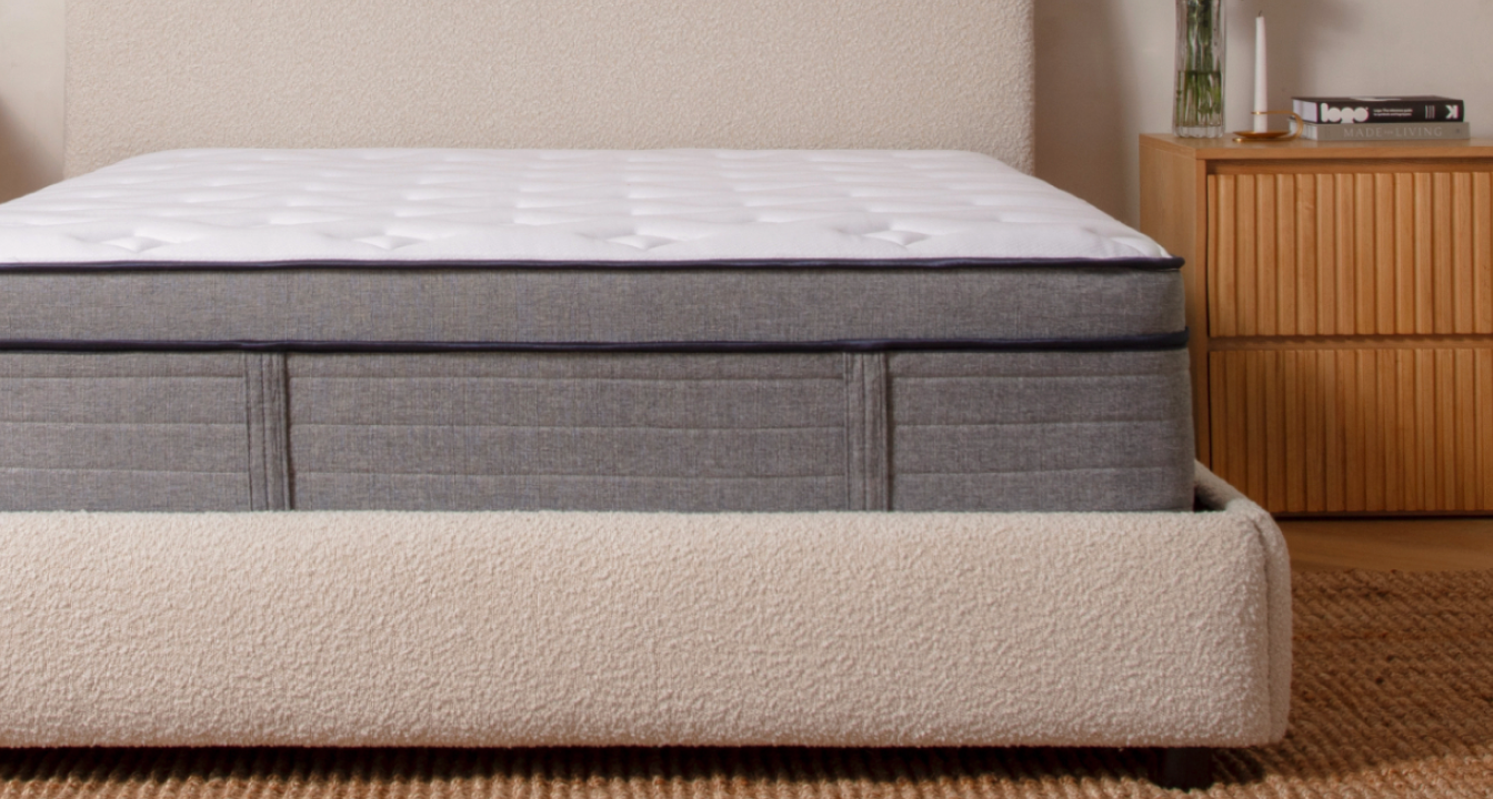 The Endy Hybrid Mattress (Medium-Firm variant).