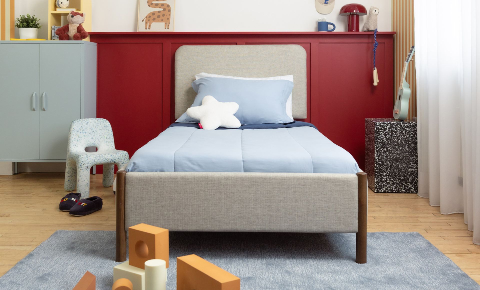 Endy Kids Platform Bed in grey colour with smoke colour legs