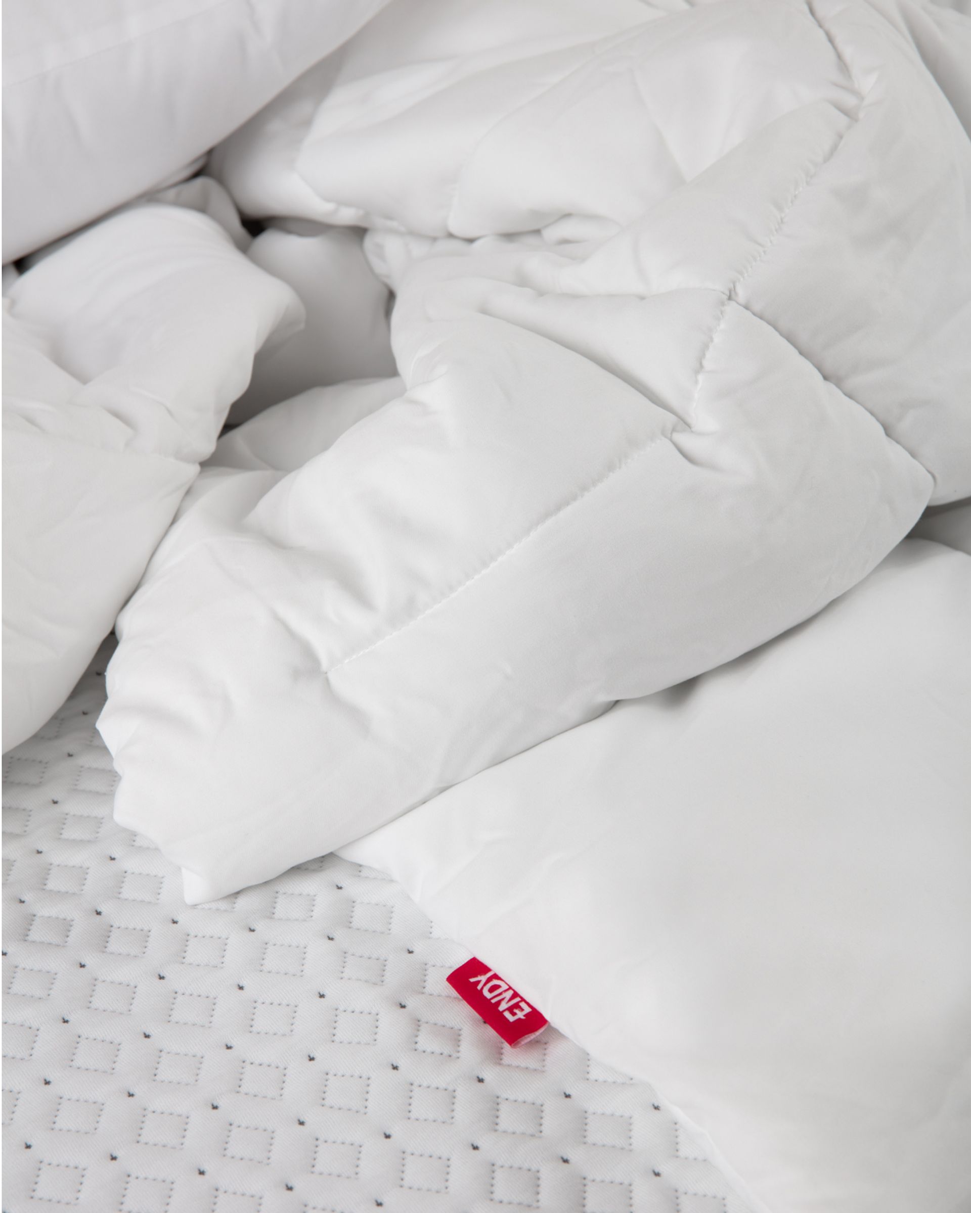 Detail shot of the duvet component in the Endy Everyday Sleep Set.