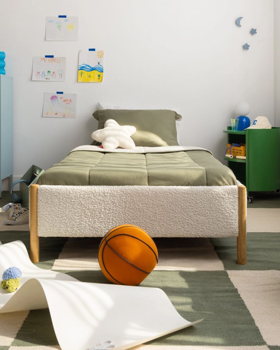 Endy Kids Platform Base in cream colour with natural colour legs