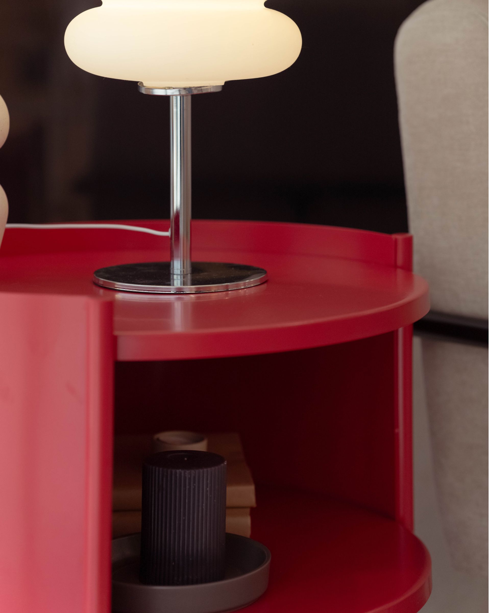 The Endy Kids Swivel Nightstand in rubine colour way