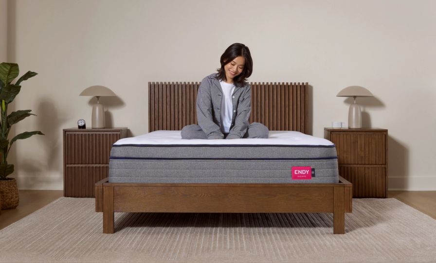 The Endy Elevate Hybrid Plush Mattress