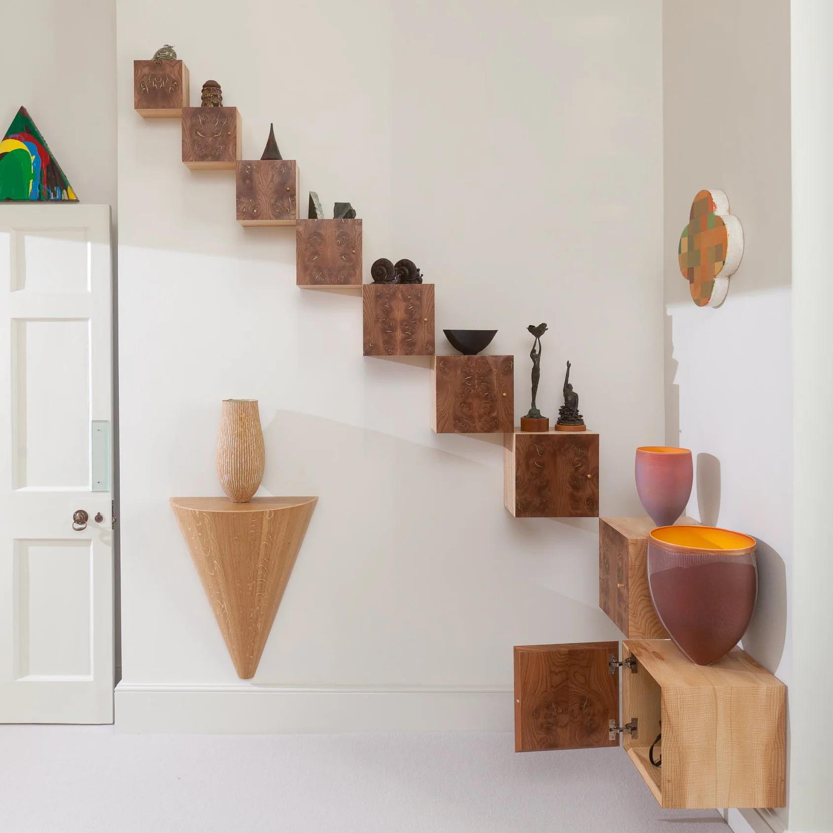 Square & Oblique Wall-climbing Storage — image 3