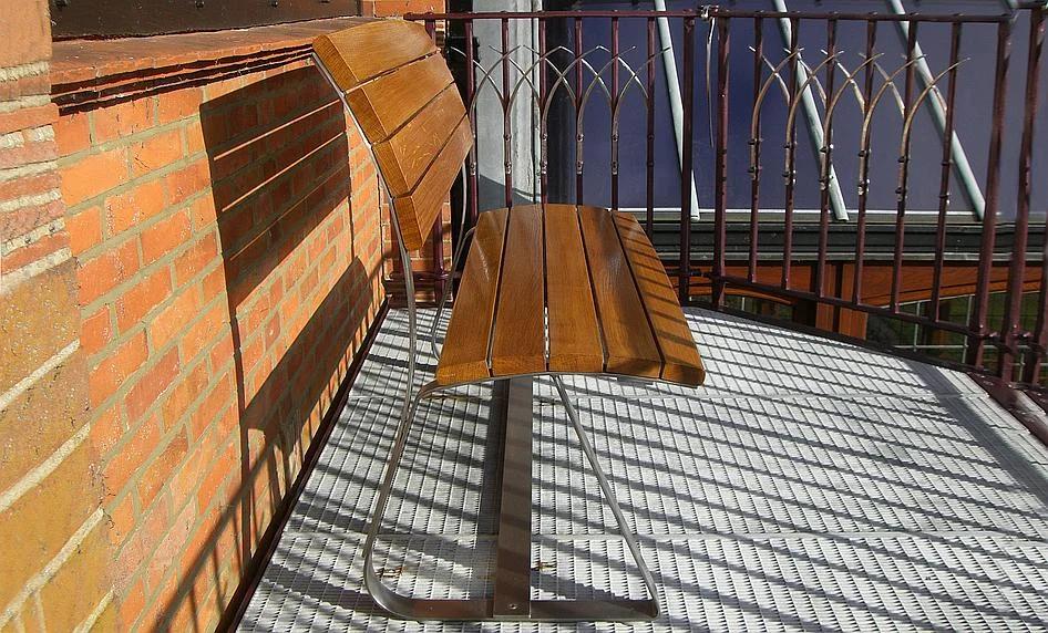 Balcony Dining — image 3