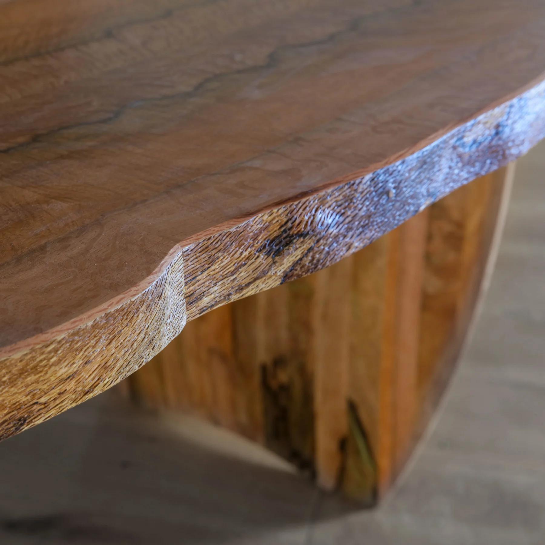 Lucombe Oak Table — image 4