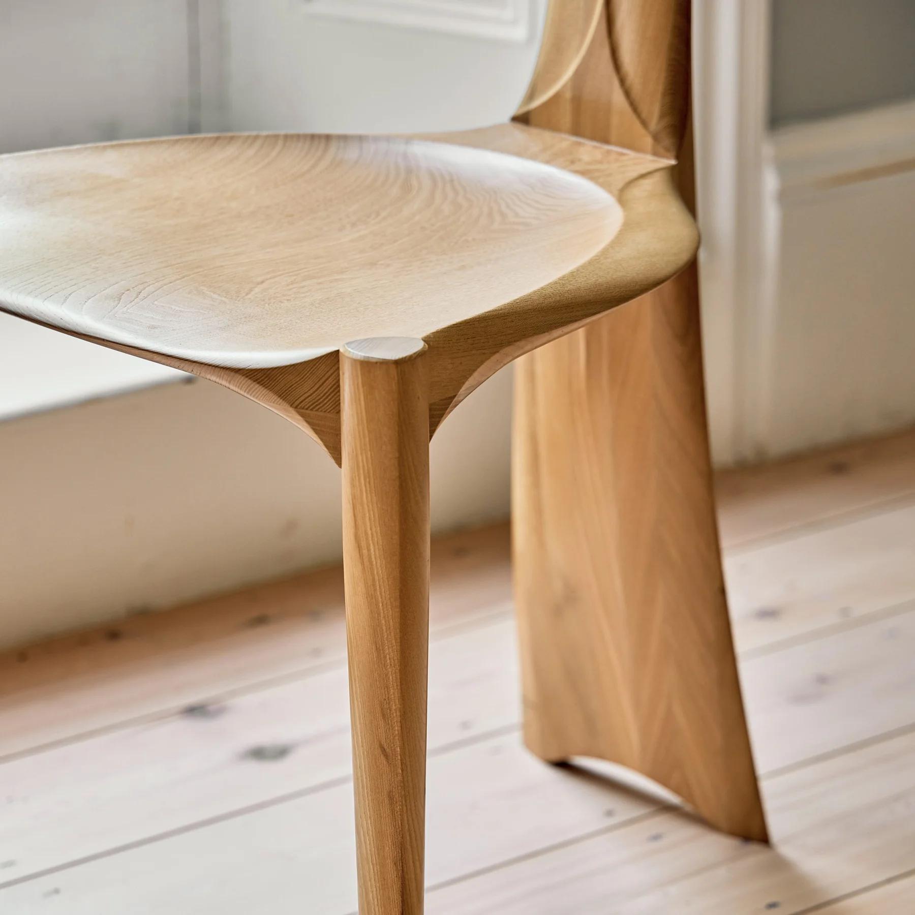 Finback Chair — image 4