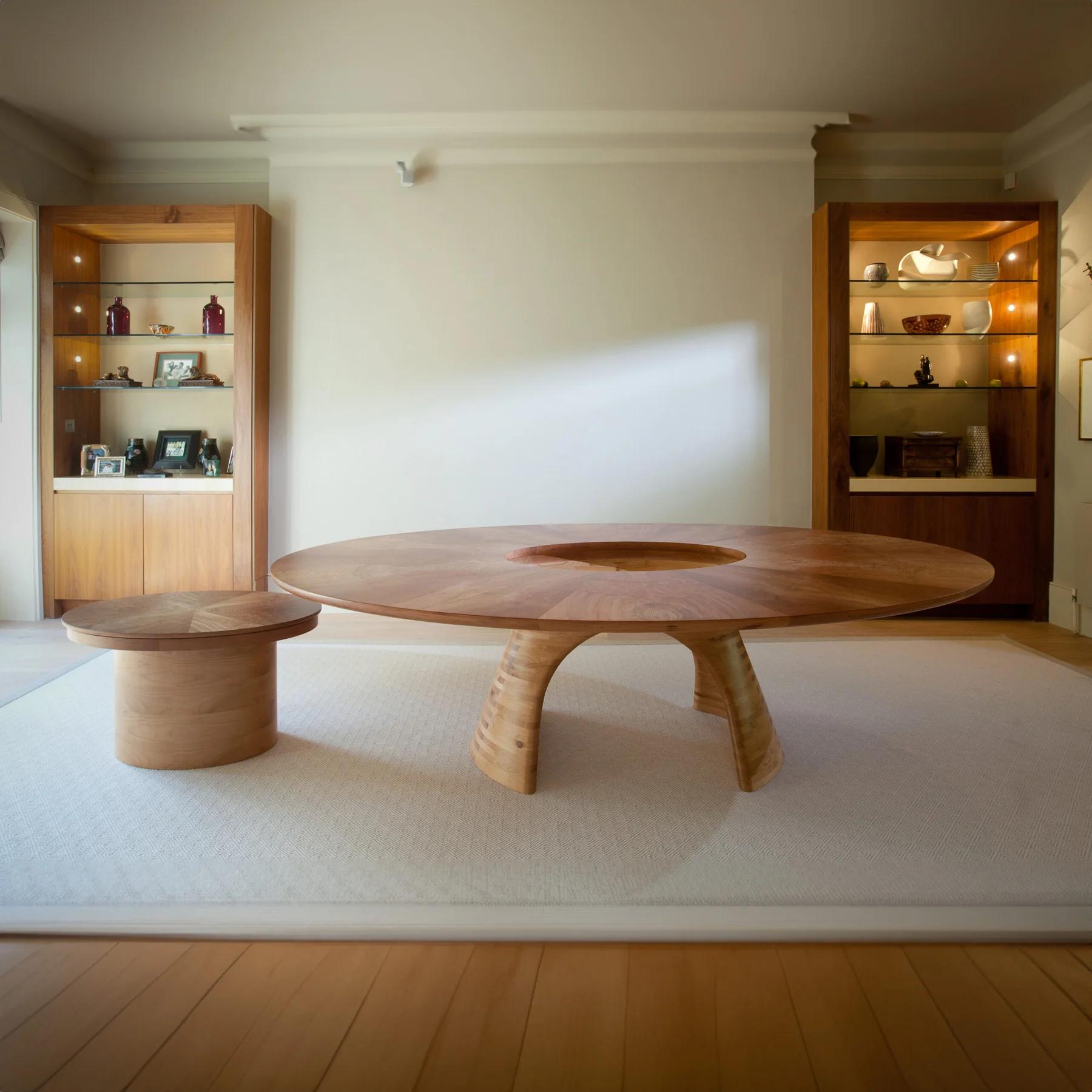 Centrepiece Table