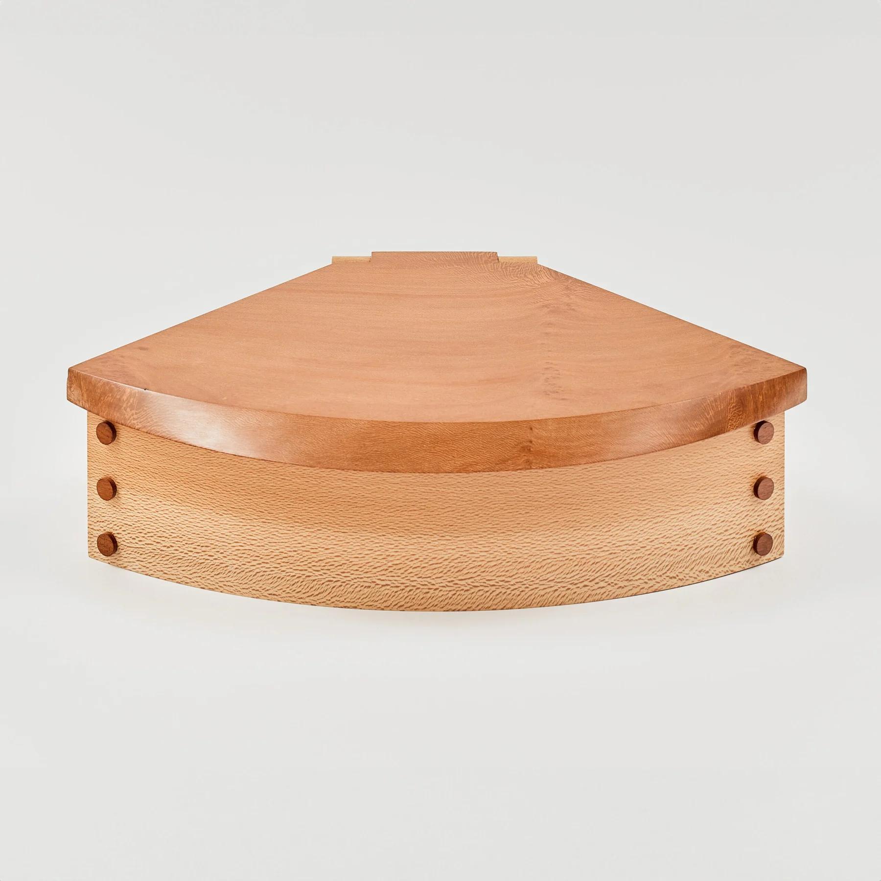 Oyster Box — image 3