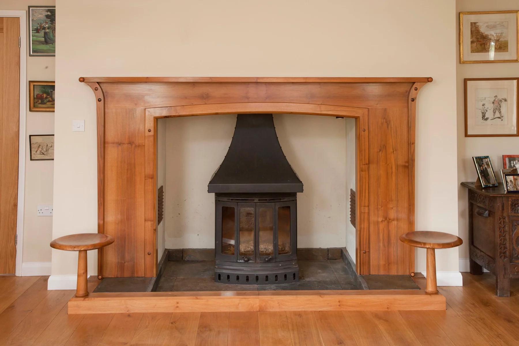 Sitting Room Fire Surround & Seats