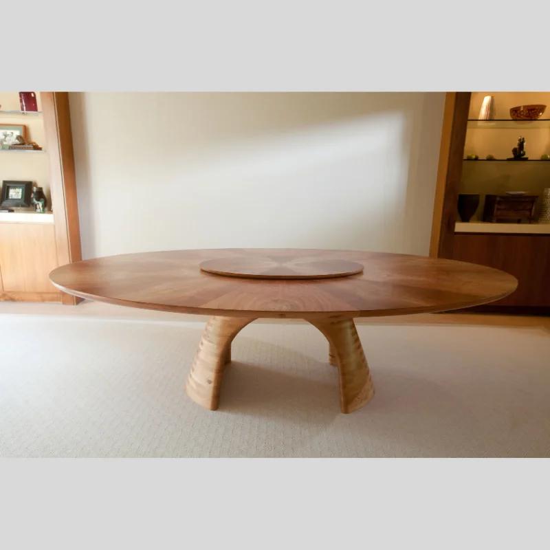 Centrepiece Table — image 4