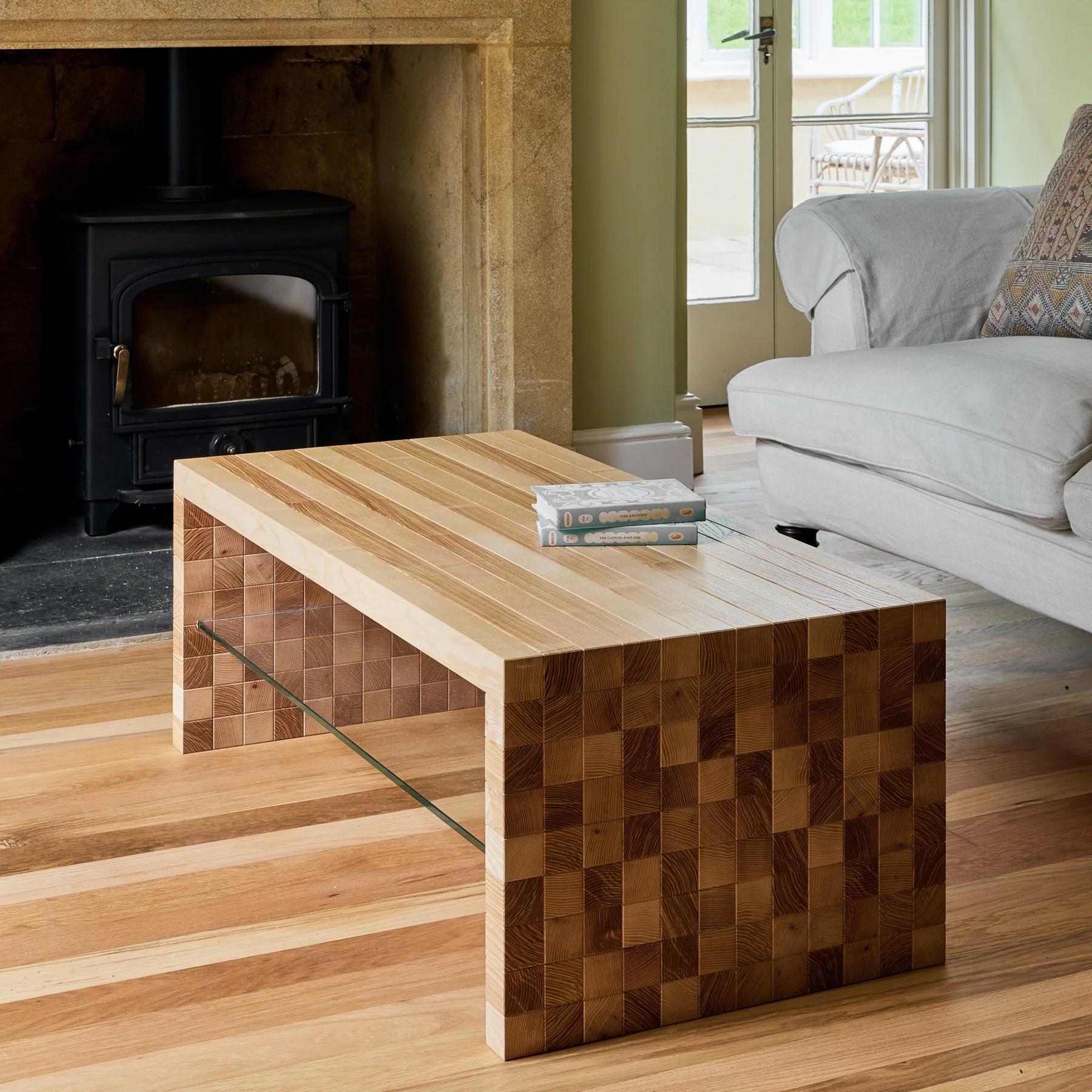 Low Stack Table