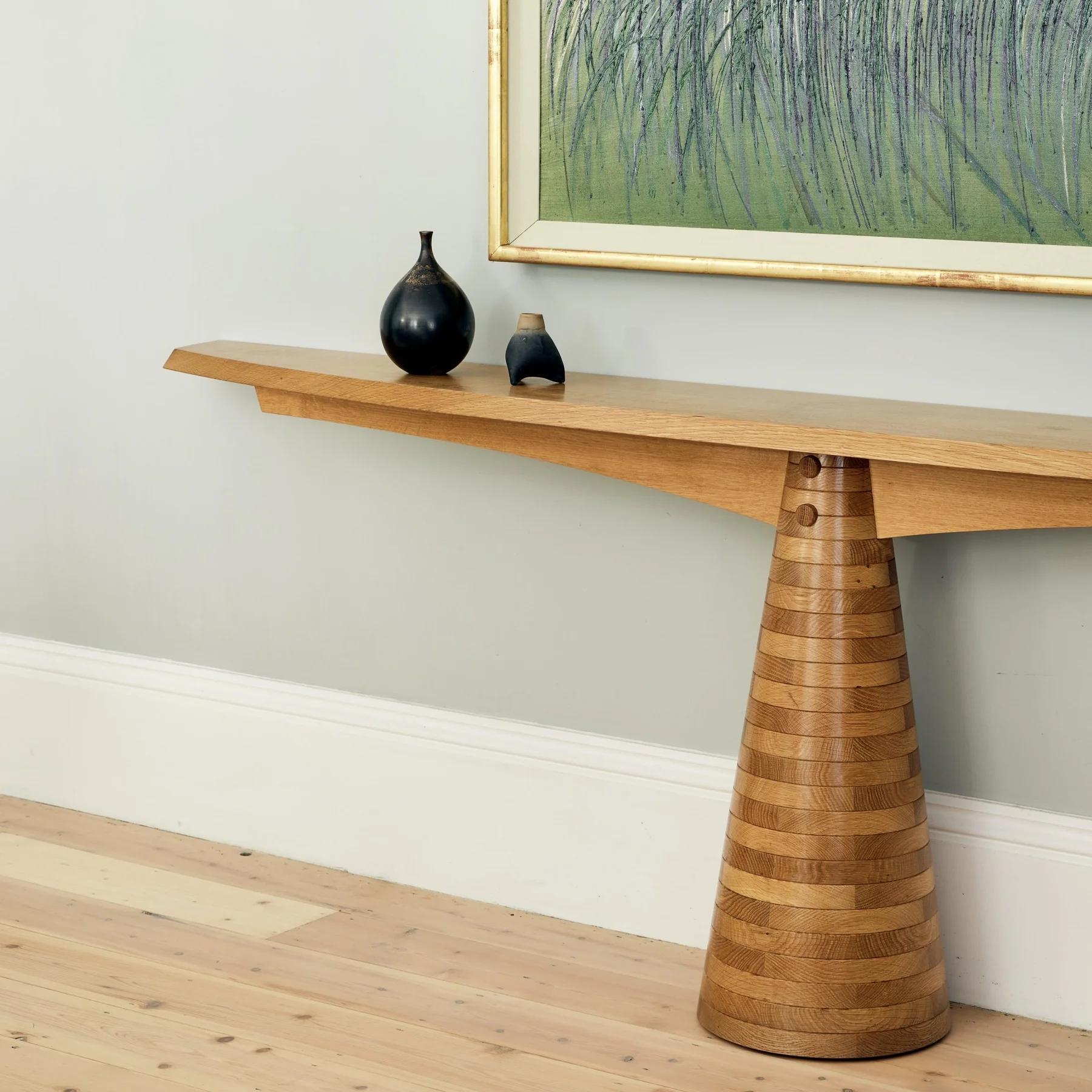 Angel Console Table (brick Version)