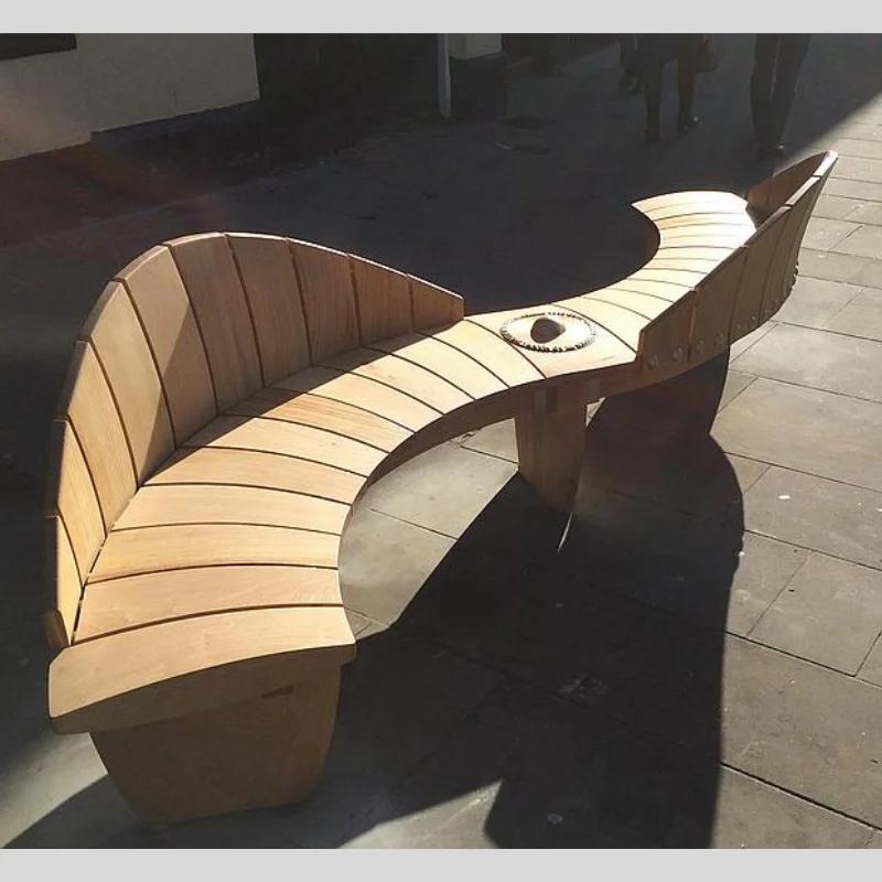 Hollie’s Bench — image 4