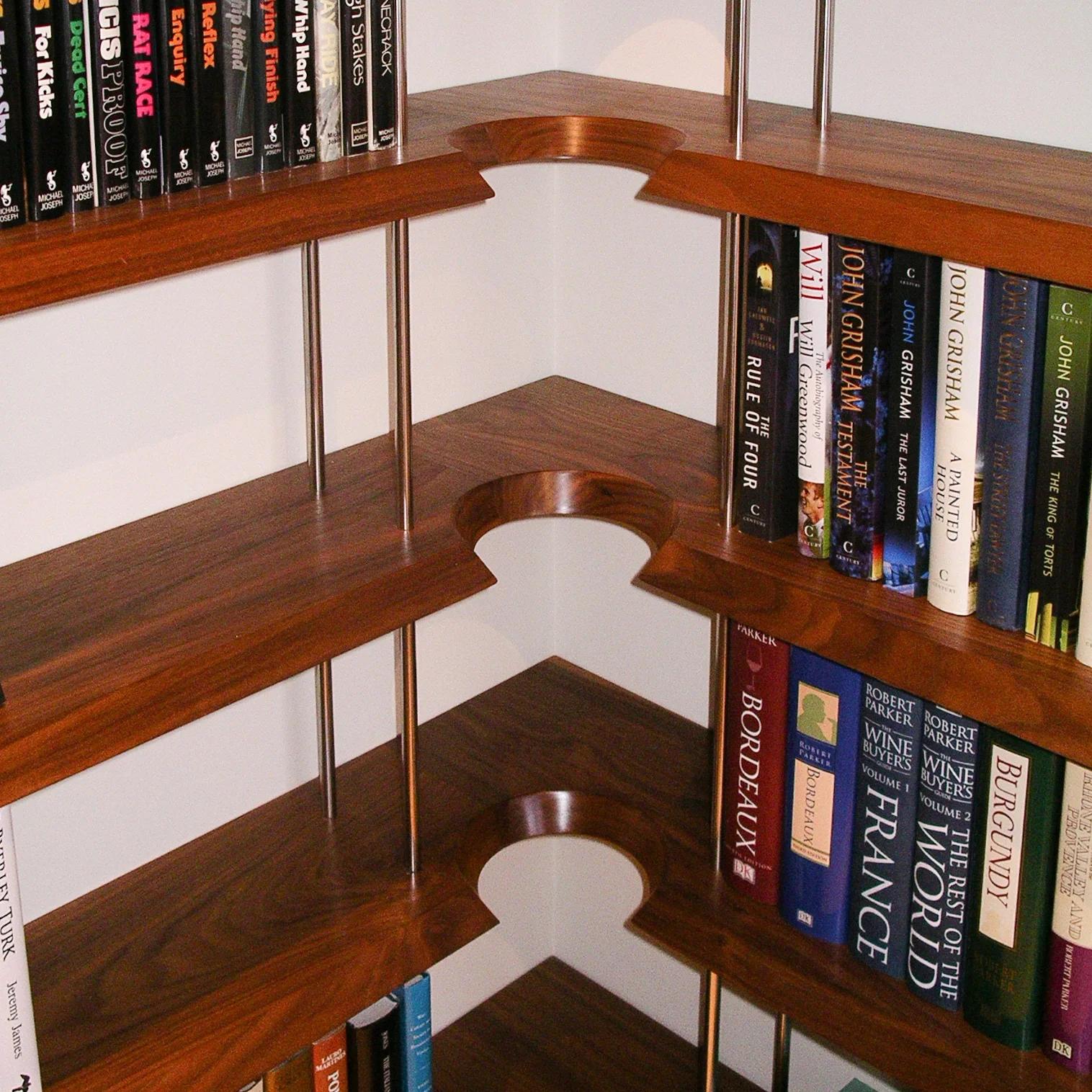 Loo Library Shelving — image 4