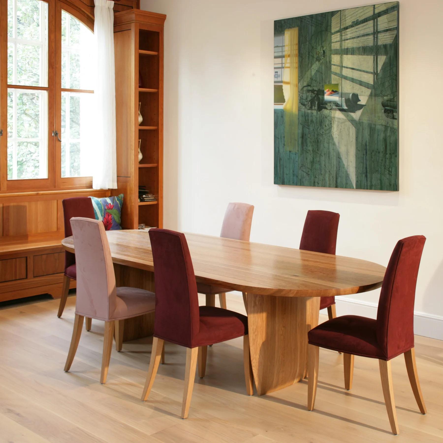 Table & Chairs
