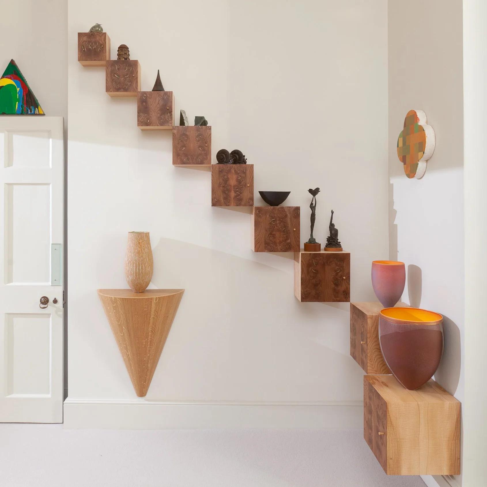 Square & Oblique Wall-climbing Storage — image 2