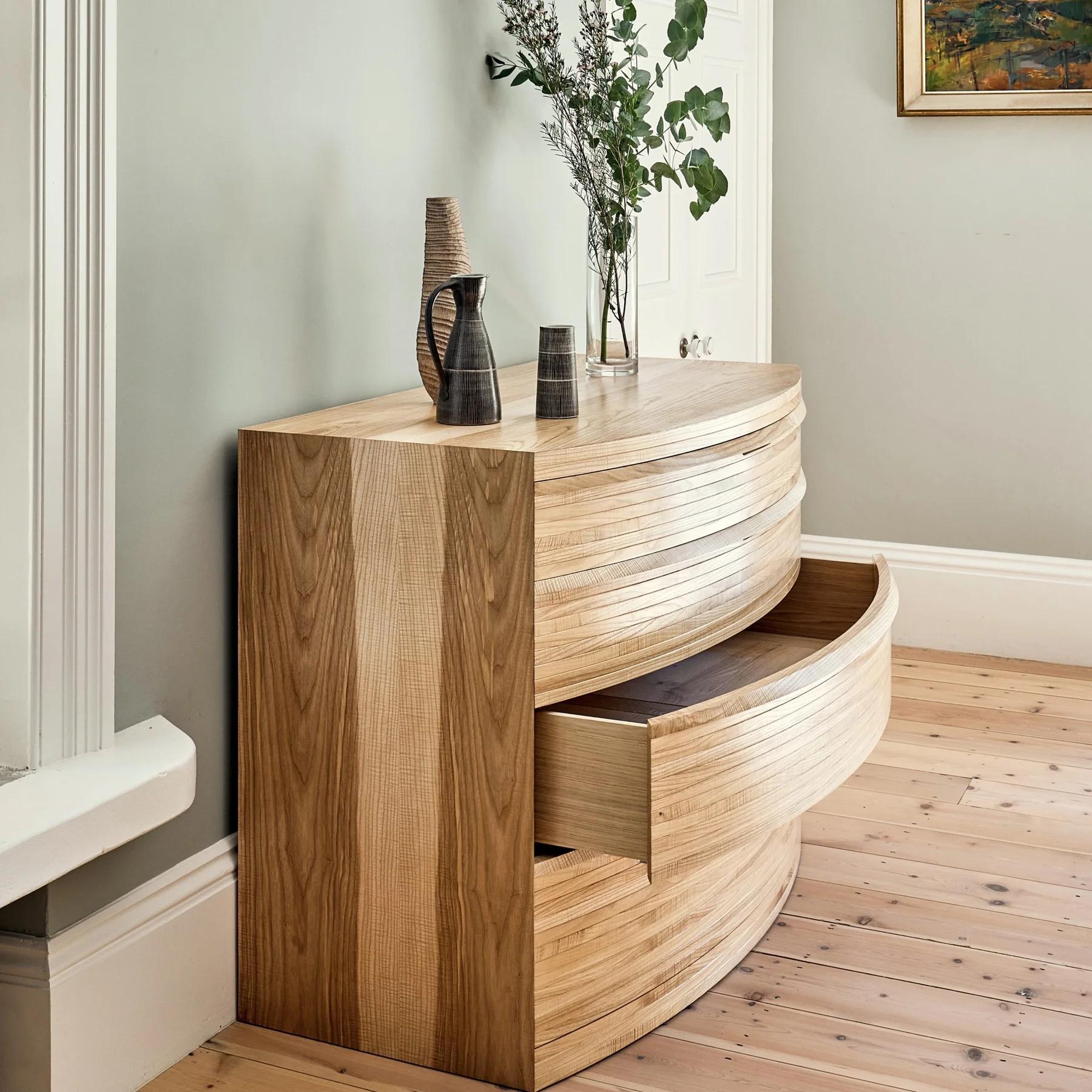 Bowfront Chest — image 6