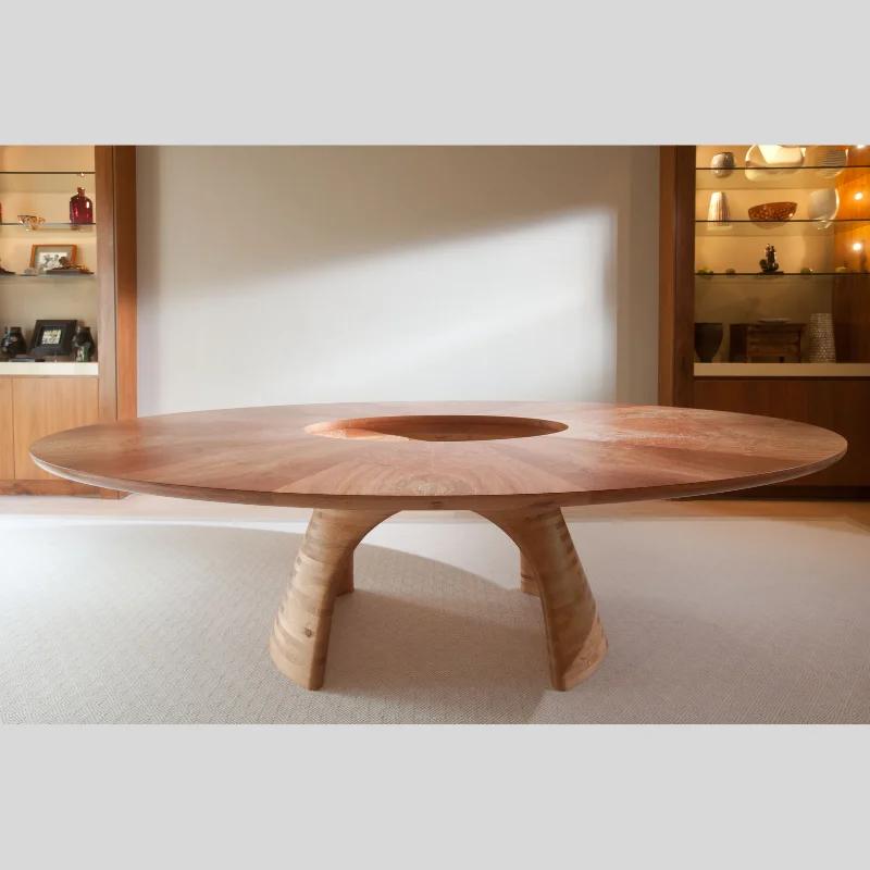 Centrepiece Table — image 3