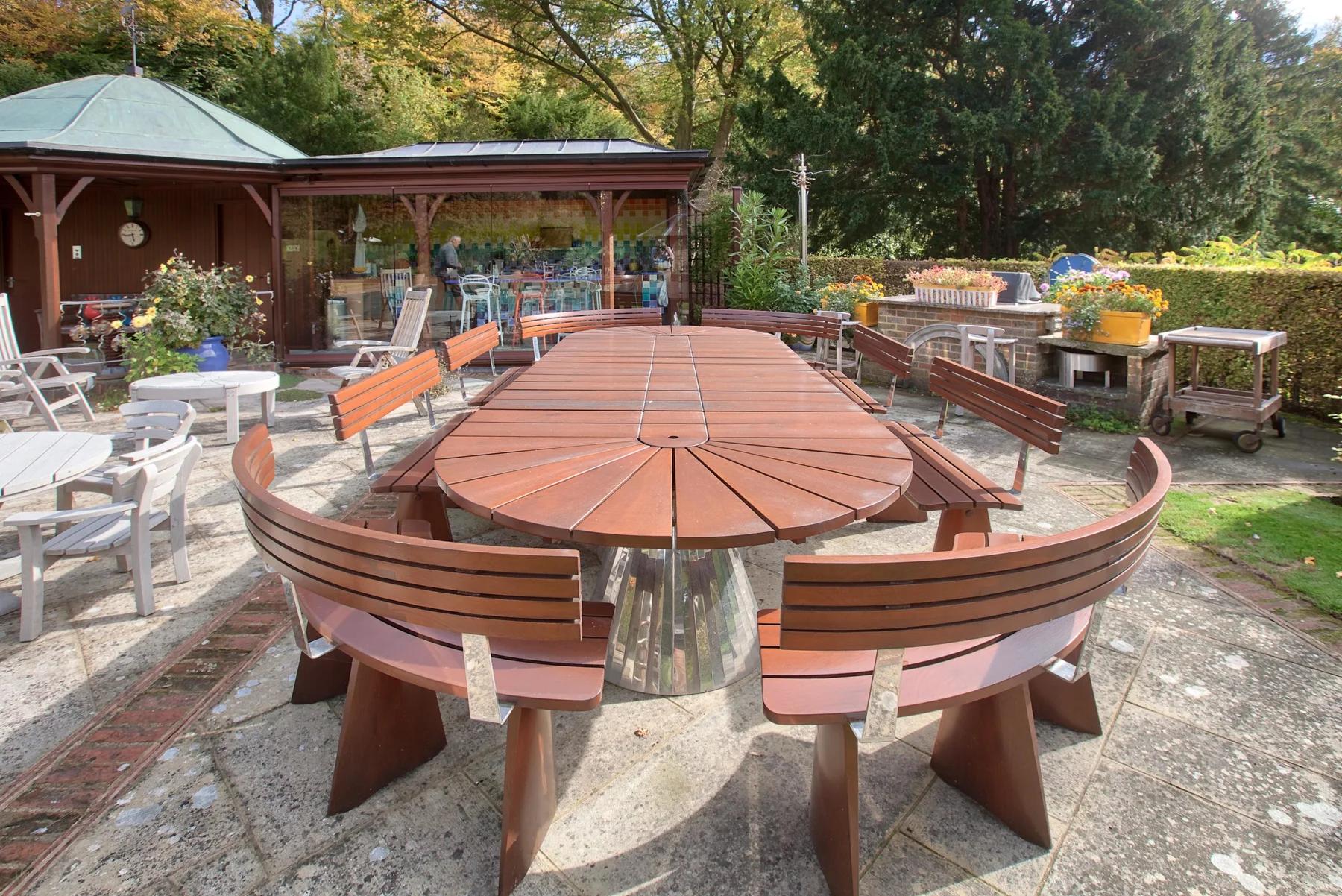 Outside Dining Iii