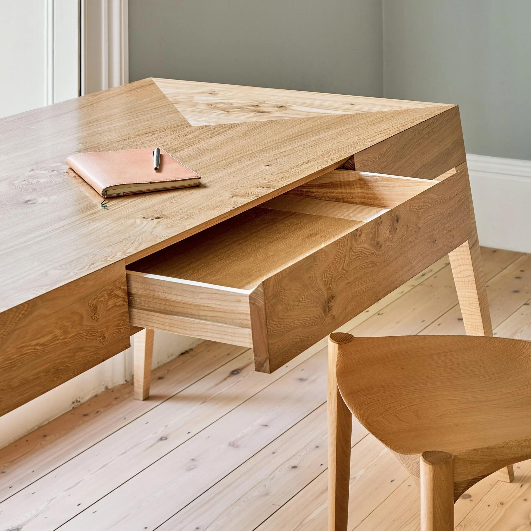 Muse Desk