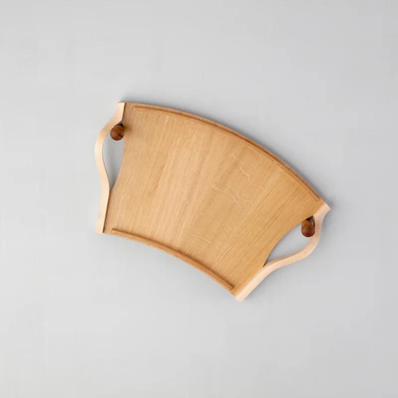 Tray