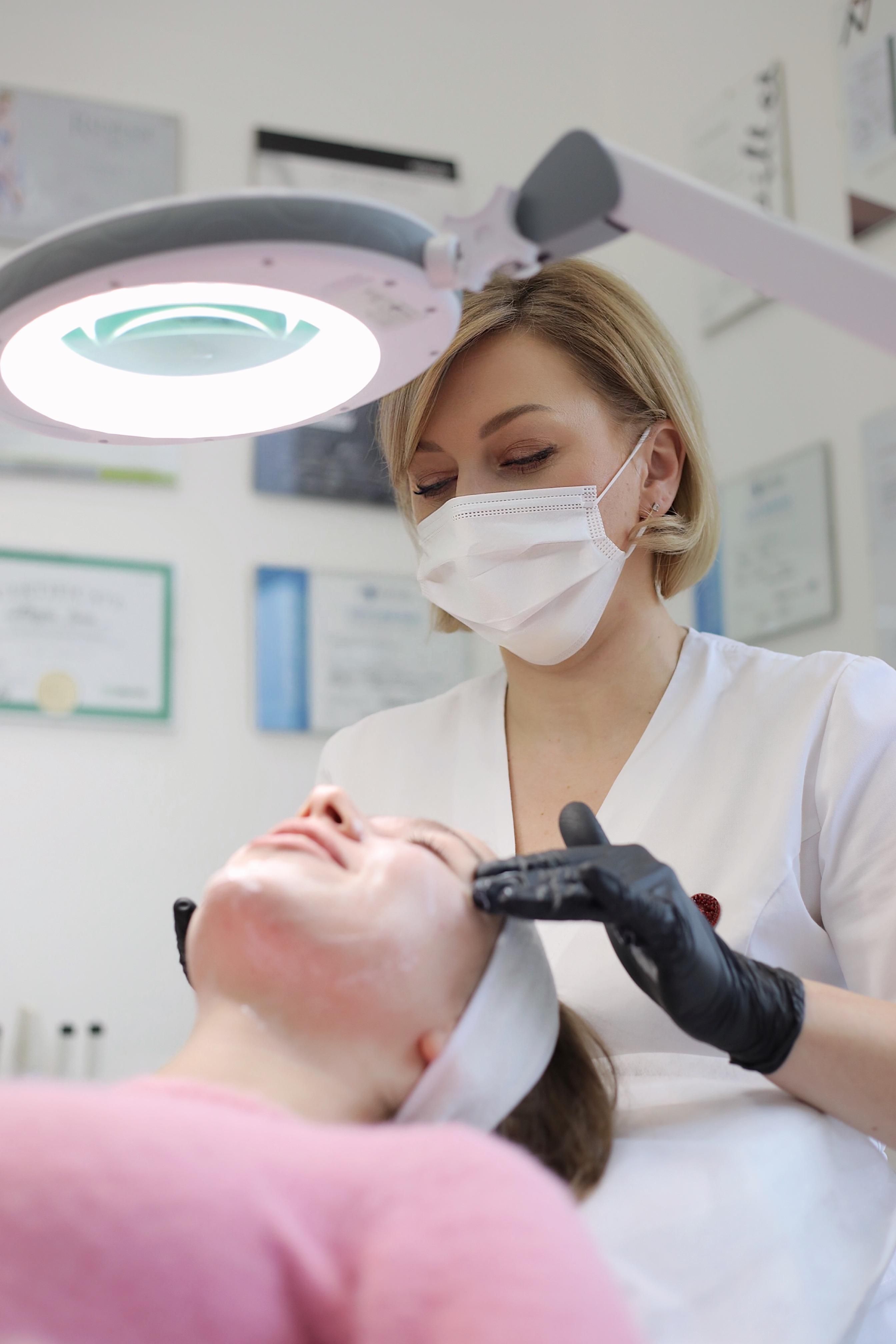 Глибоке живлення та відновлення шкіри