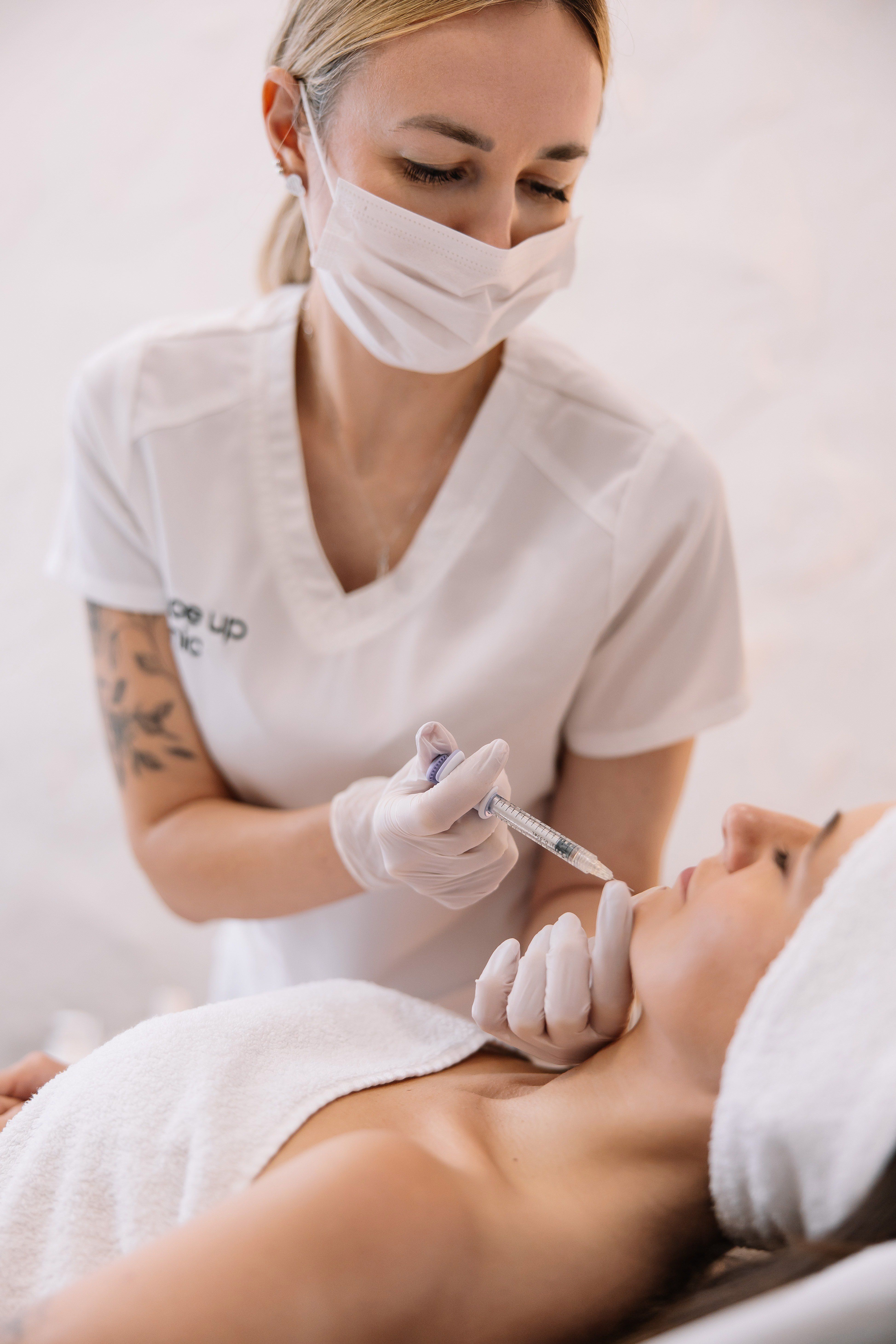 Контурна пластика