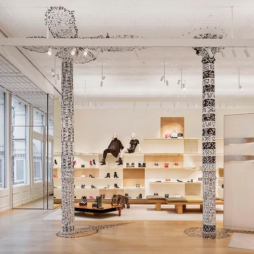 “Louis Vuitton’s New SoHo Store Design by Peter Marino with Art from Shuji Mukai”, Featured Image