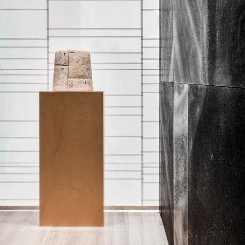Gallery of Louis Vuitton Ginza Namiki / AS Co. + Peter Marino Architect - 2