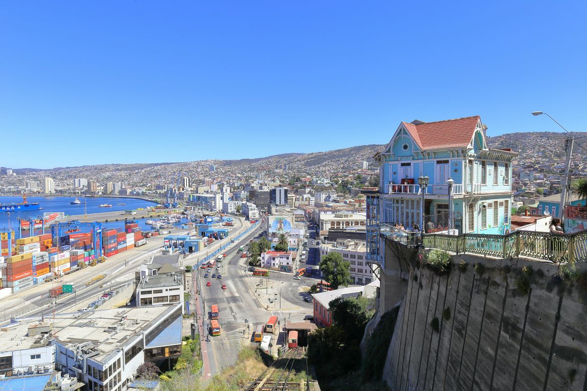 Pichilemu & Valparaíso