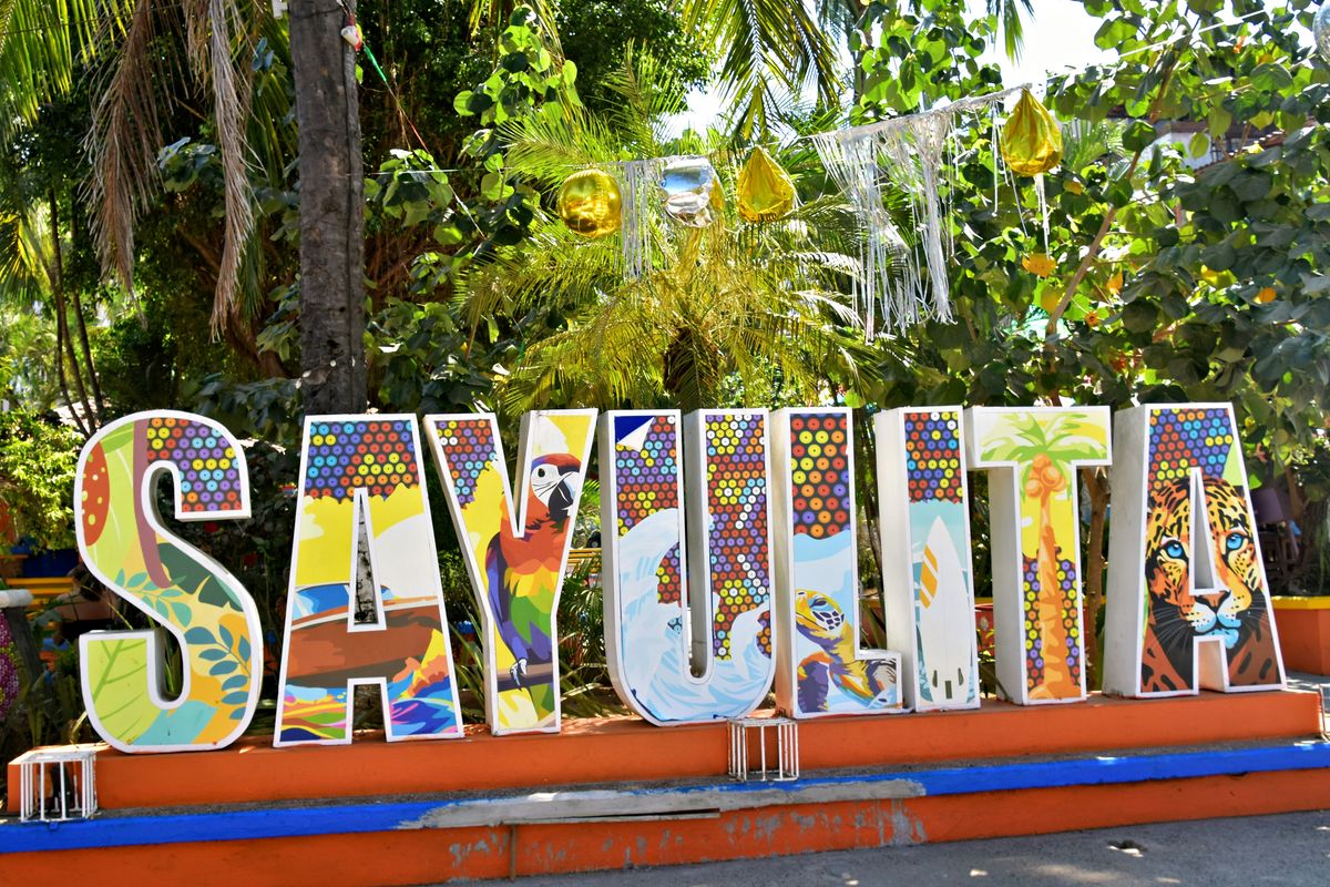 Sayulita — coastal scene