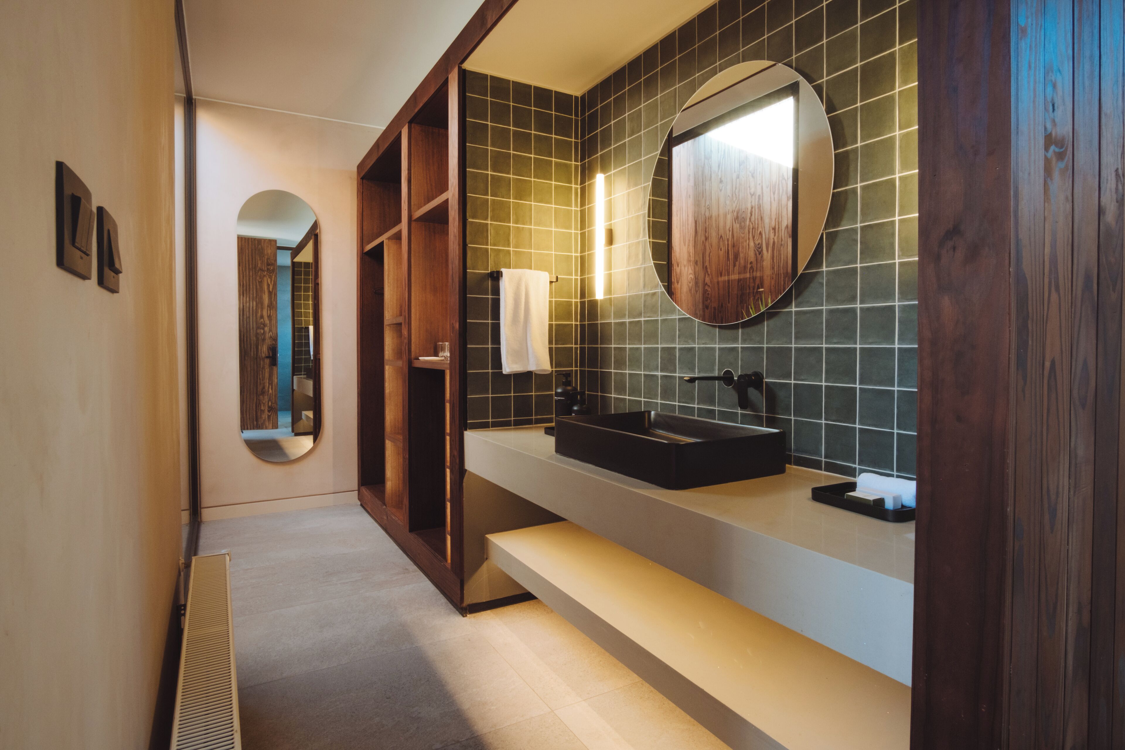 Hotel Alaia