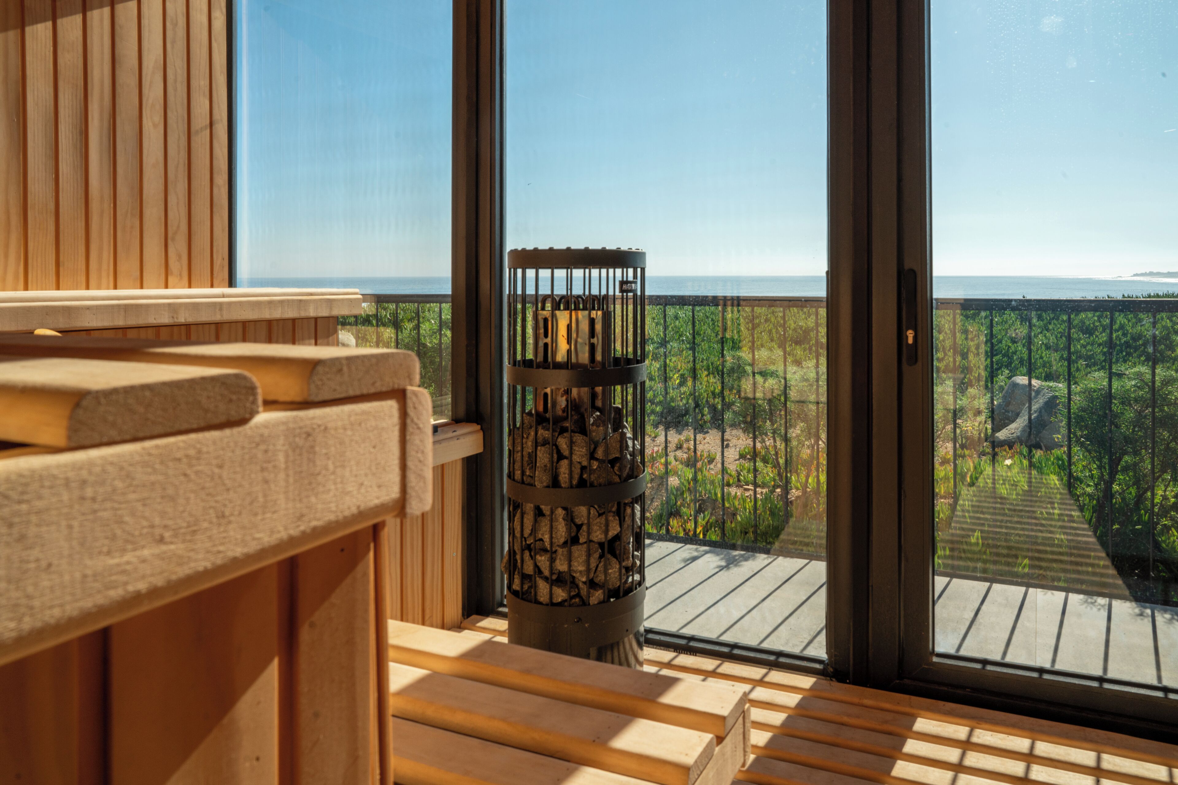 Hotel Alaia