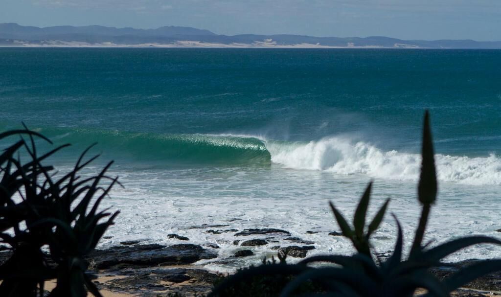 Shaloha Guesthouse on Supertubes — The surf