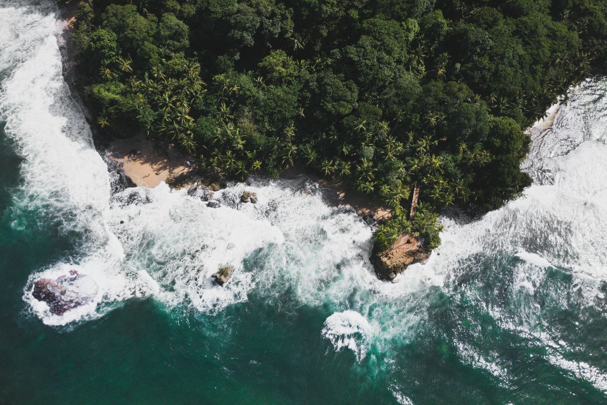 Santa Teresa — coastal scene