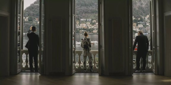 Paving the way for female football professionalisation: Mercury13 and the Como Women case