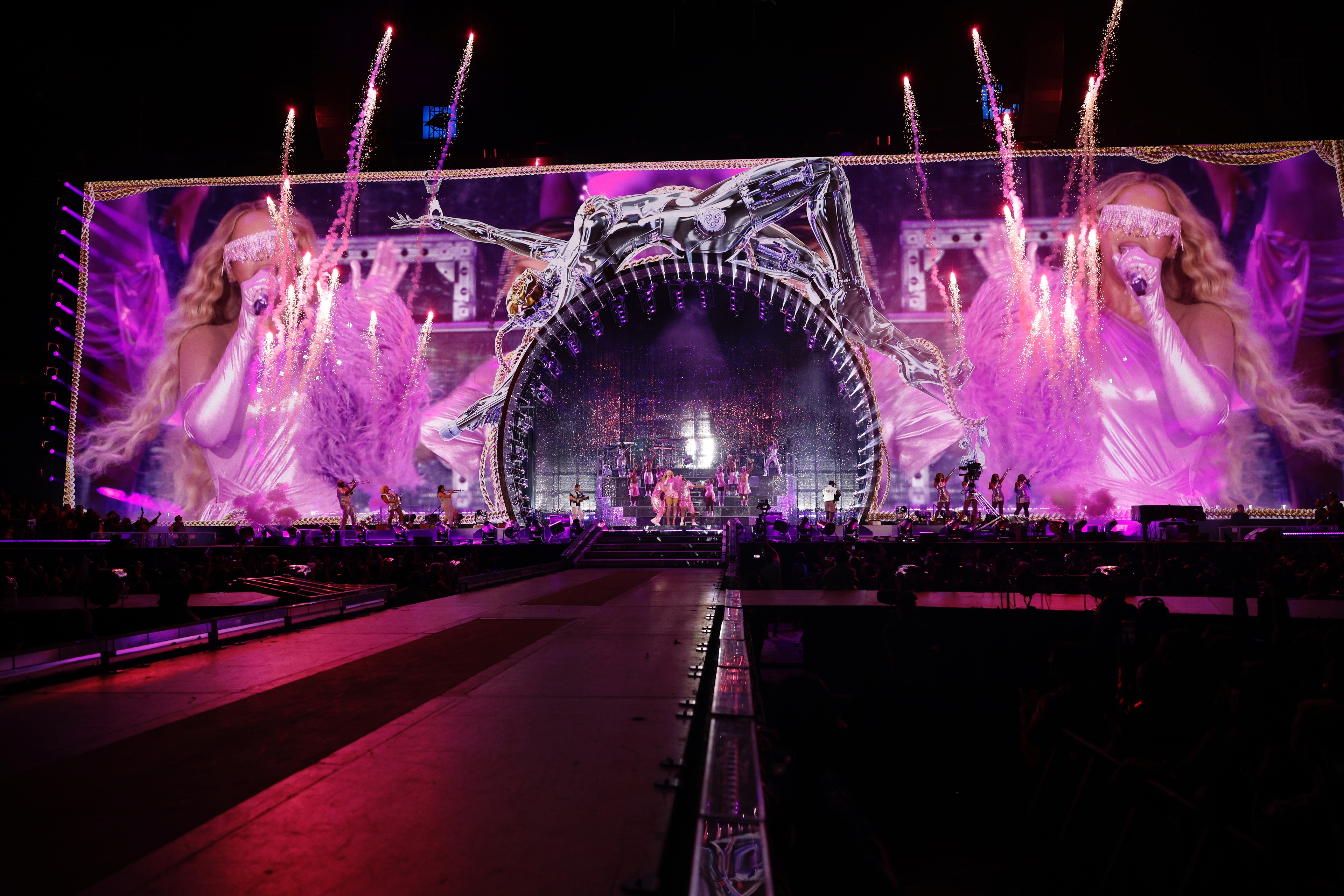 Beyonce Renaissance Stage lit up pink