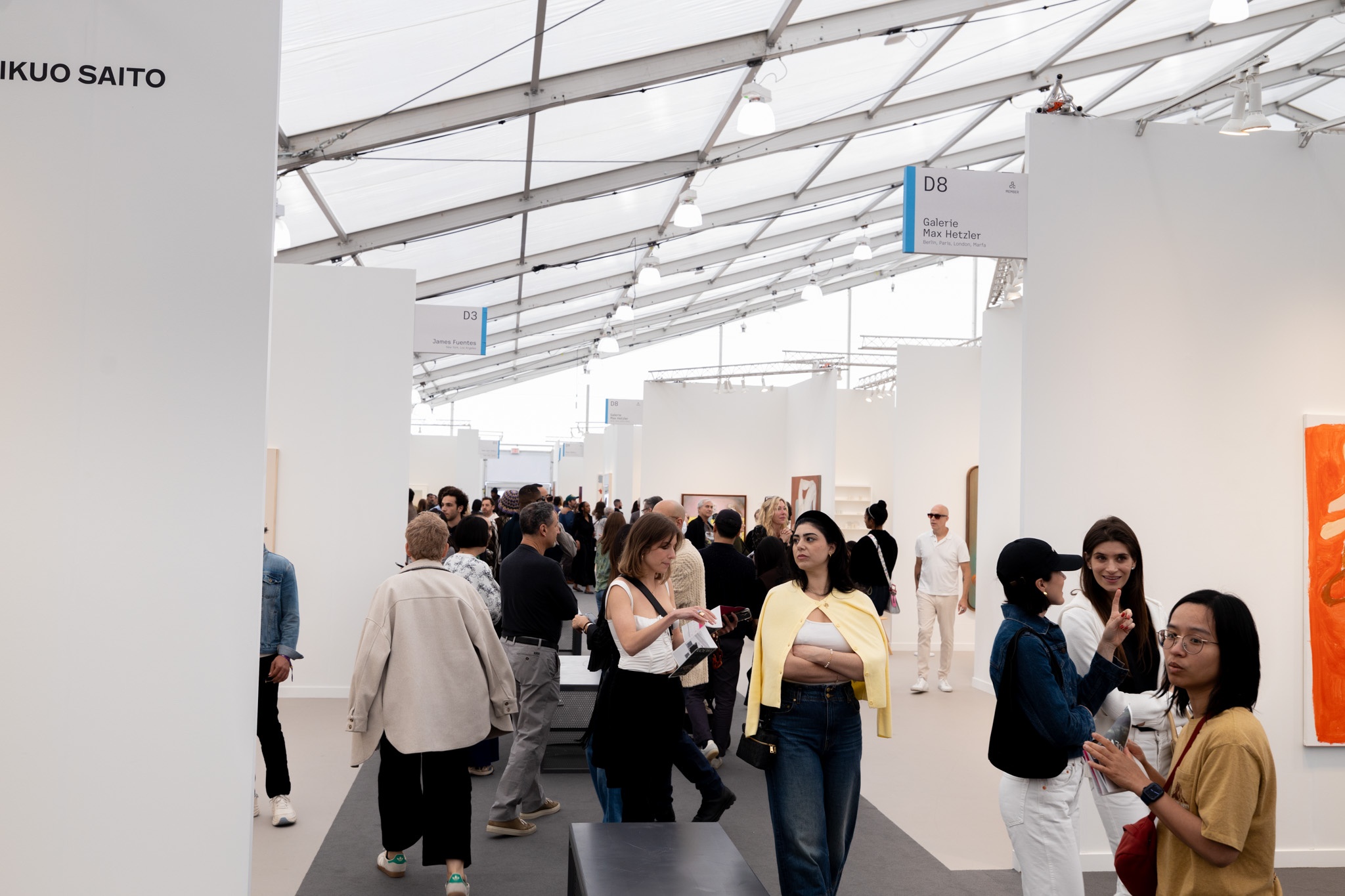 Frieze Los Angeles gallery featuring art work and attendees