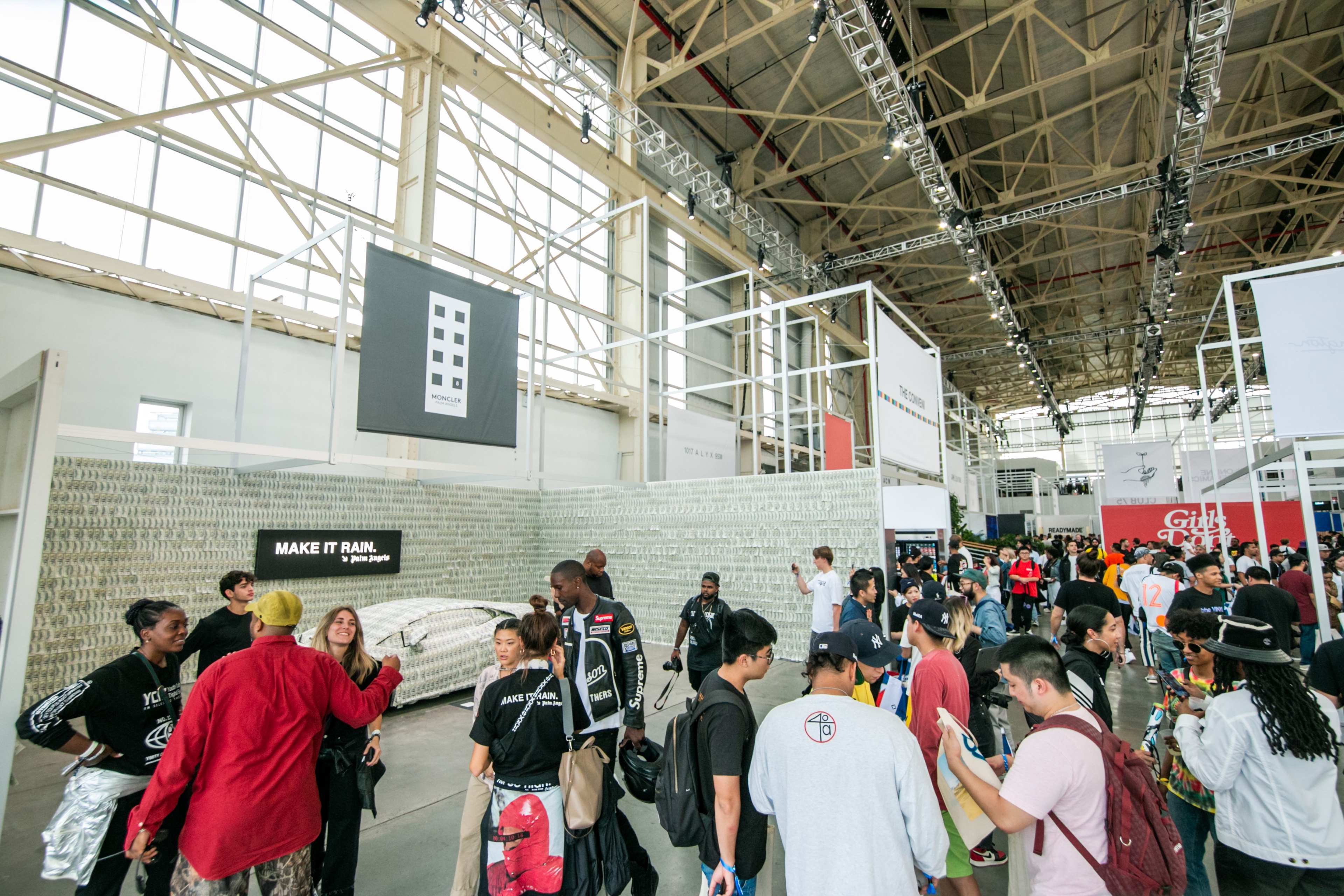 HYPEFEST attendees walking through venue