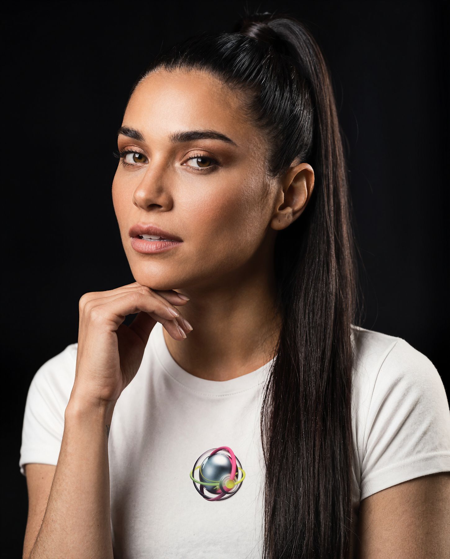 Conheça Sofia Reyes — A Nova Gerente de Operações de IA da CGEYE