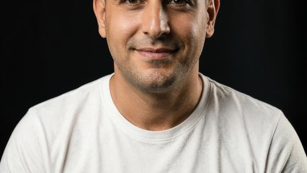 Conheça Amir Hassan — O Novo AI Analyst da CGEYE