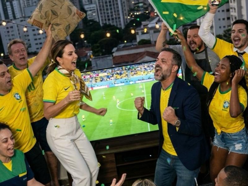 A CGEYE convocou a torcida — 26 torcedores, 0 pessoas reais