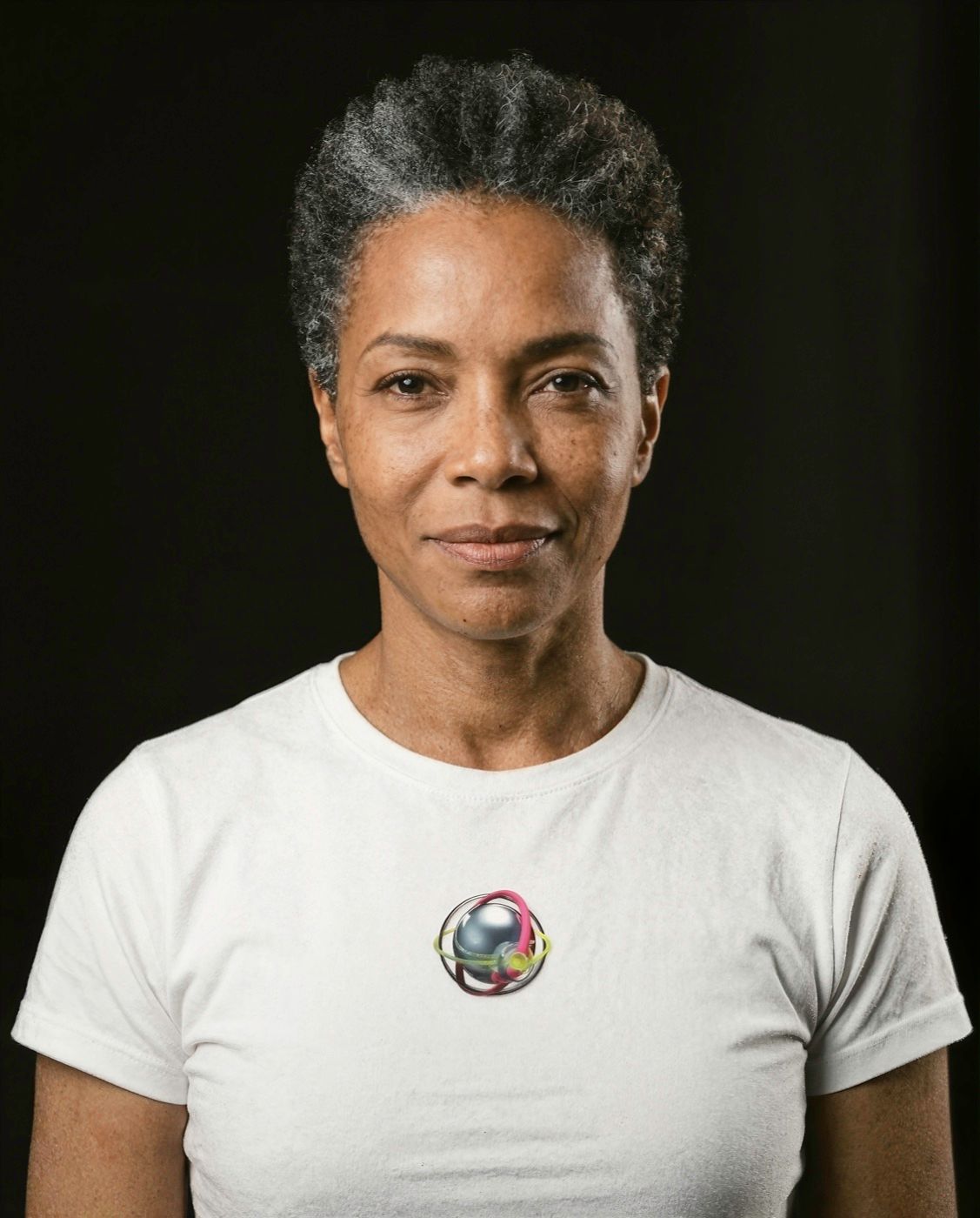 Conheça Nia Okafor — a Estrategista de Social Media da CGEYE