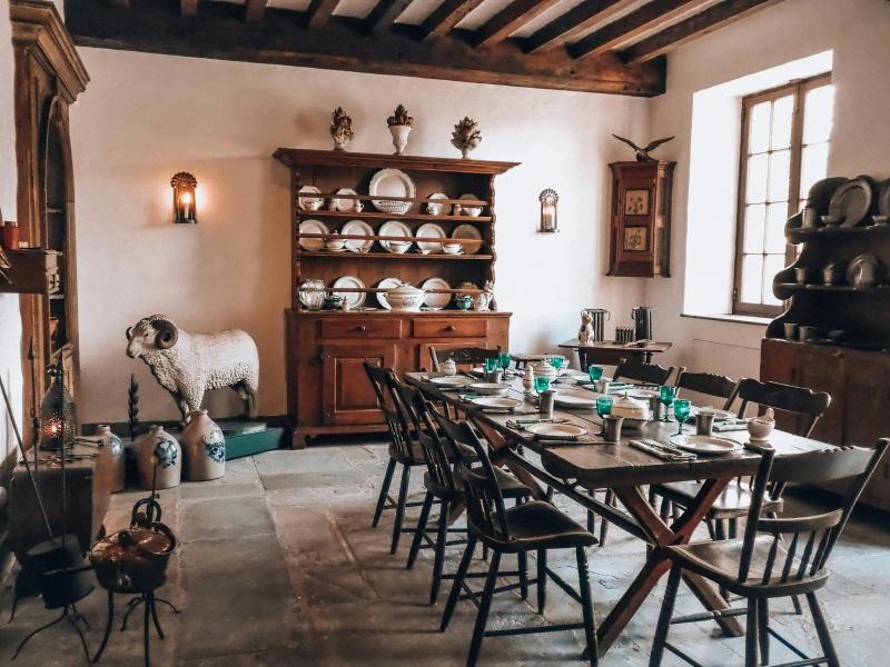 Equestrian Home Decor: How to Bring the Barn Inside Without Going Cliché