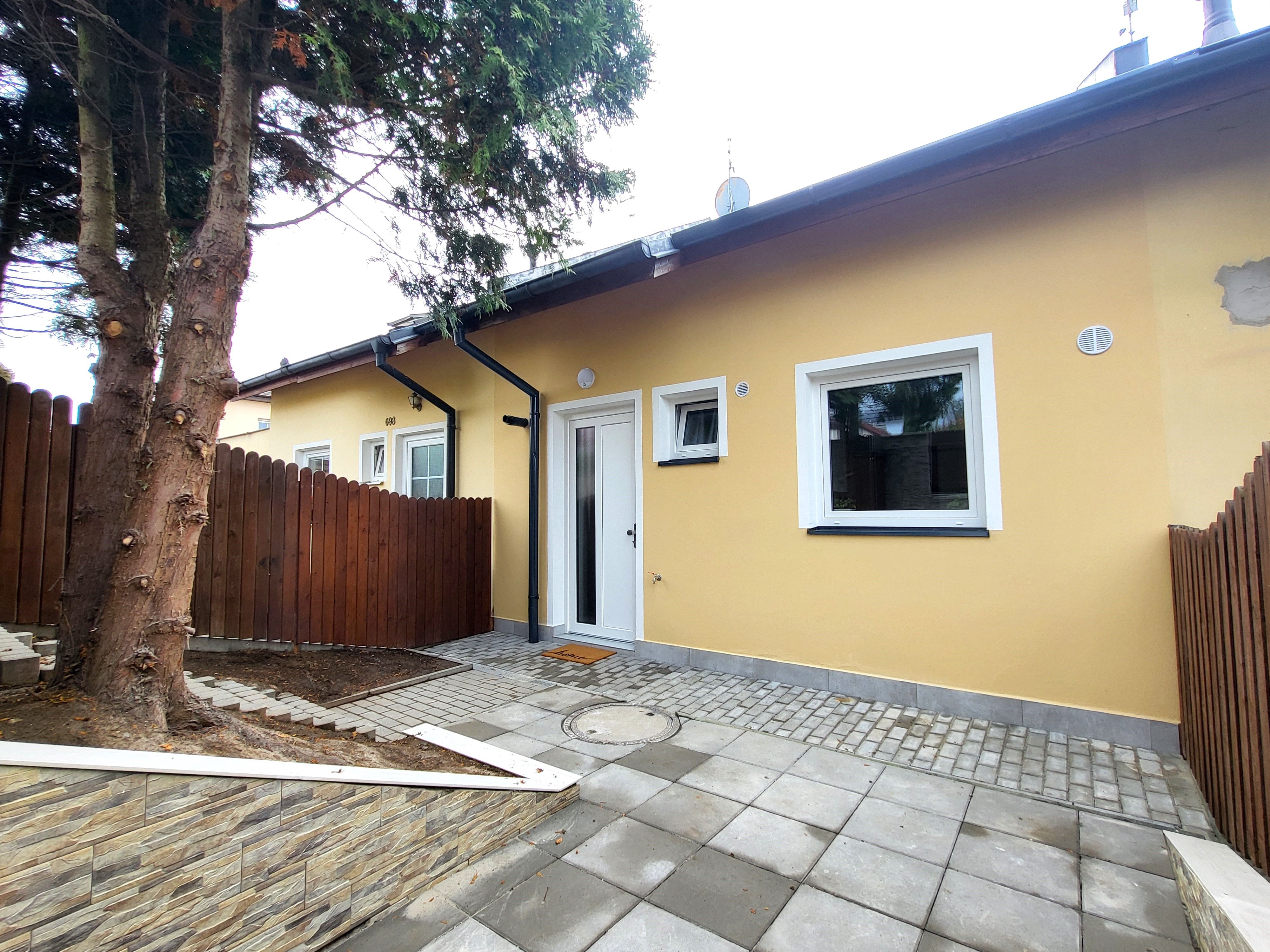 Dům 4+kk Tlučná, fotografie z galerie