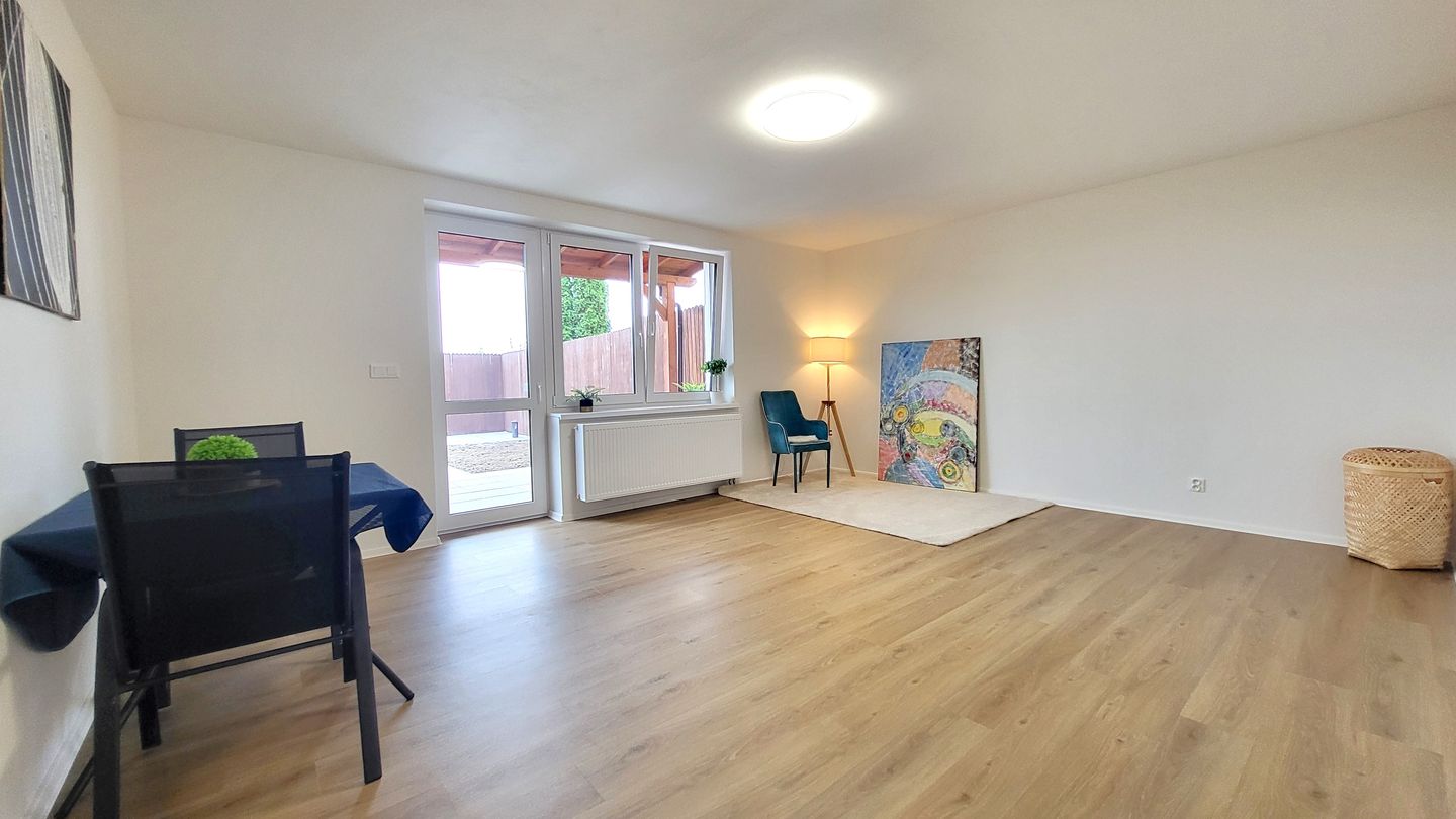 Dům 4+kk Tlučná, fotografie z galerie