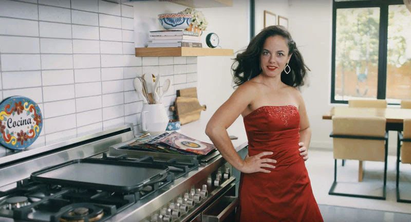 How To Heat Your Tortillas (A Siete Telenovela)